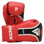 boxing glove t17 red 29 08 2023 618 2 640x crop center